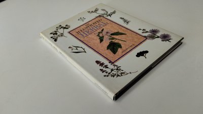 Boek met de titel: The Illustrated Herbal