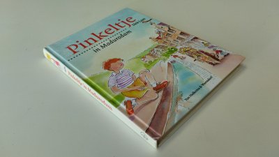 Boek met de titel: Pinkeltje in Madurodam