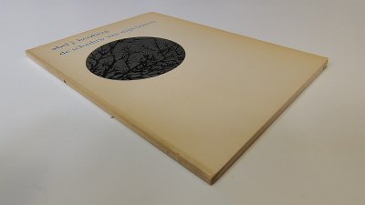 Boek met de titel: De schaduw van mijn bomen