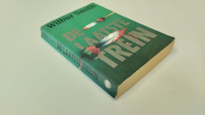 Boek met de titel: De laatste trein
