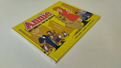 Boek met de titel: Annie, het verhaal van de musical