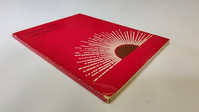 Boek met de titel: Voor dag en dauw