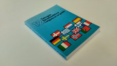 Boek met de titel: 12 Talengids – Spracherführer – Langues en un guide