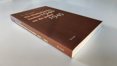 Boek met de titel: De Nederlandse kerken en de joden 1940-1945