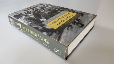Boek met de titel: Nazi-Duitsland en de joden, deel 1: de jaren van vervolging 1933-1939
