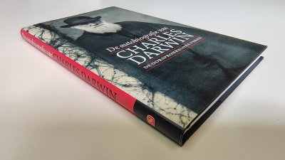 Boek met de titel: De autobiografie van Charles Darwin 1809-1882