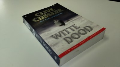Boek met de titel: Witte dood