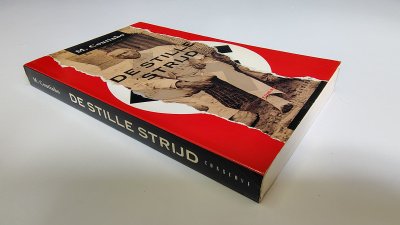 Boek met de titel: De stille strijd