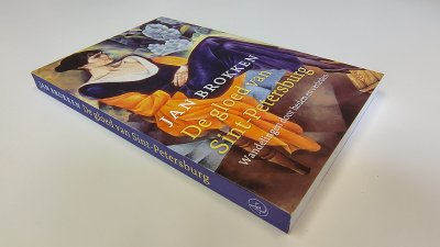 Boek met de titel: De gloed van Sint Petersburg
