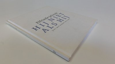 Boek met de titel: Hij niet als hij