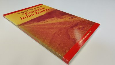 Boek met de titel: Een liefde in het Zuiden, en De dood in Zuid