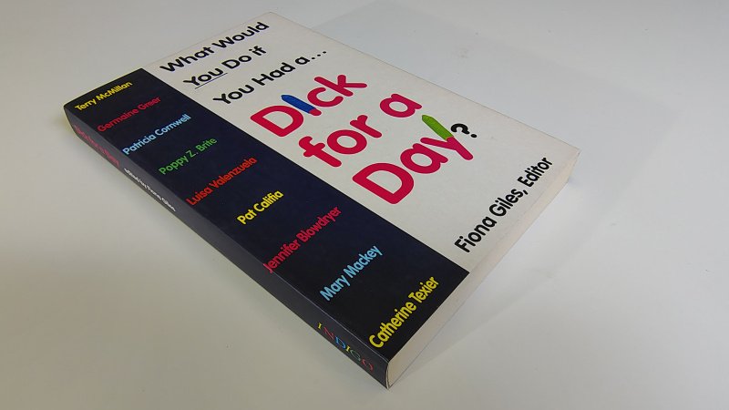 Tweedehands boek: Dick for a Day van auteur Fiona Giles - Engelstalige paperback met rechte rug zonder leesvouwen. Lichte gebruikerssporen randen kaft. Binnenwerk onbeschreven en netjes. Verkleuring als in pocket.