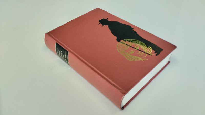 Tweedehands boek: Twaalf stappen in de eeuwigheid van auteur H.G. Bentz - In goede staat. Nederlandstalige hardcover zonder stofomslag. Lichte gebruikssporen aan de kaft. Vlekje onderkant snede.  Naam voorin geschreven, rest vd pagina's netjes en onbeschreven.