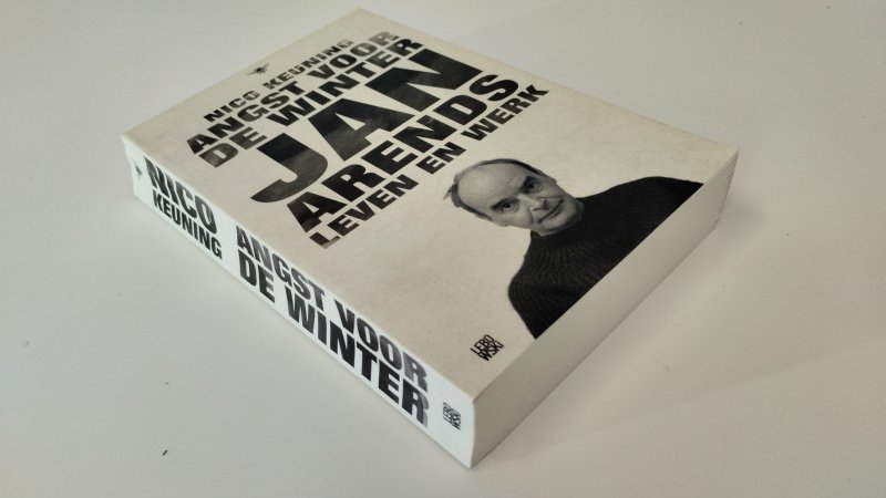 Tweedehands boek: Angst voor de winter van auteur Nico Keuning - In goede staat. nederlandstalige softcover met scheef ruggetje, voor de rest weinig gebruikssporen. ex libris reliefstempel voorin. Pagina's netjes, onbeschreven en stevig in de binding