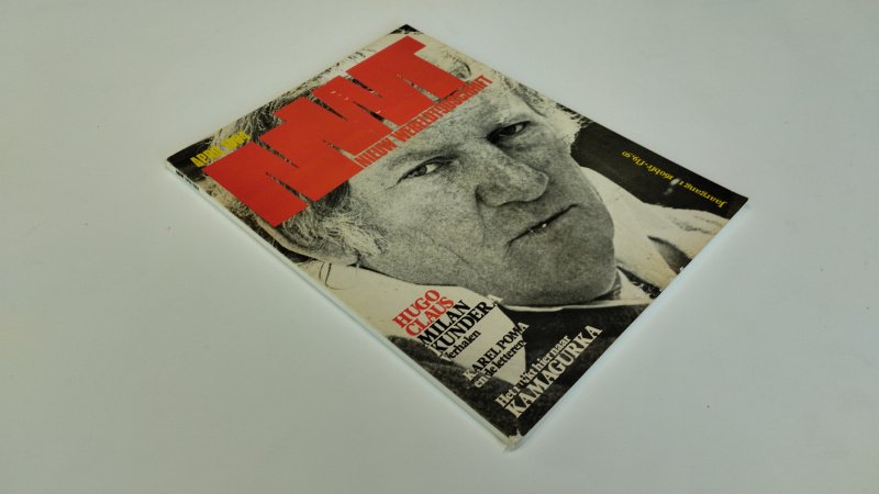 Tweedehands boek: NWT april 1984 van auteur Diverse auteurs - In goede staat. Nederlandstalig tijdschrift. Lichte gebruikssporen en verkleuring aan de omslag. Kleine stootschade linkeronderhoek.  Pagina's netjes en onbeschreven