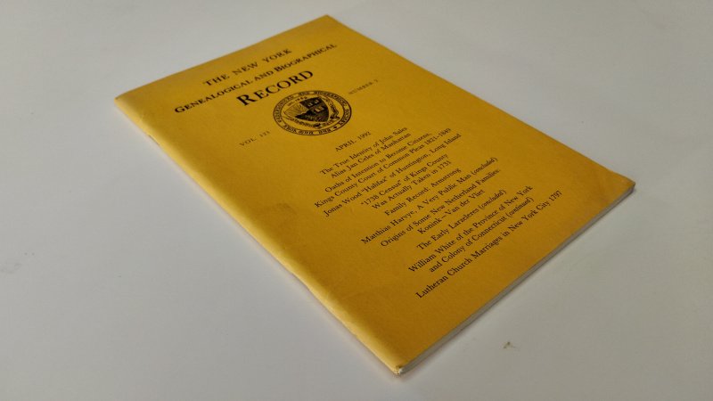 Tweedehands boek: The New York Genealogical and Biographical Record – Vol. 123, No. 2 van auteur Diverse auteurs - In goede staat. Engelstalige geniete softcover met lichte gebruikssporen aan de kaft. Binnenwerk in zeer goede staat.