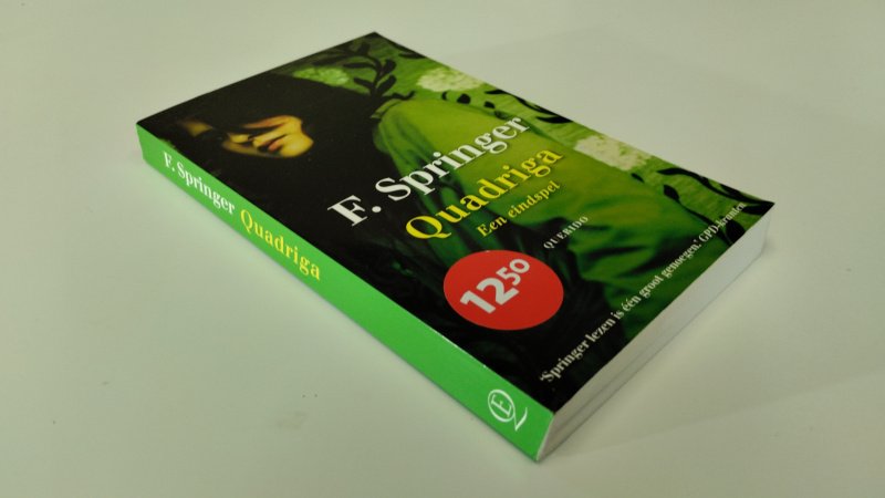 Tweedehands boek: Quadriga van auteur F. Springer - In redelijke tot goede staat. Nederlandstalige softcover met lichte gebruikssporen aan de kaft. Op de snede zit een aantal vlekjes. Pagina's onbeschreven, netjes en stevig in het boekwerk