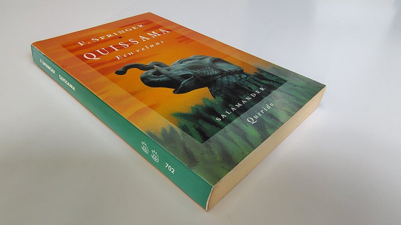 Tweedehands boek: Quissama van auteur F. Springer - Salamander pocket 702 met rechte rug en lichte leesvouw. Lichte gebruikerssporen randen kaft. Binnenwerk onbeschreven en netjes.