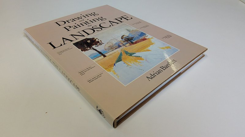 Tweedehands boek: Drawing and Painting the Landscape van auteur Adrian Bartlett - Engelstalige hardcover met stofomslag. Minimale gebruikerssporen omslag. Verder als nieuw.