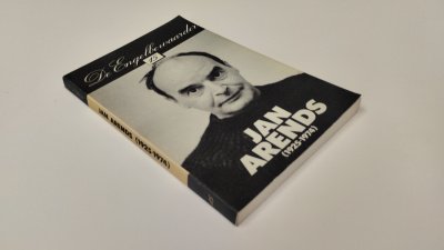 Boek met de titel: Jan Arends (1925-1974) De engelbewaarder nummer 15
