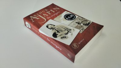 Boek met de titel: De overgave
