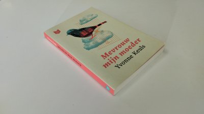 Boek met de titel: Mevrouw mijn moeder