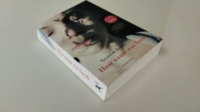 Boek met de titel: Haar naam was Sarah