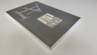 Boek met de titel: Water en Vuur, Beelden en gedichten deel IV
