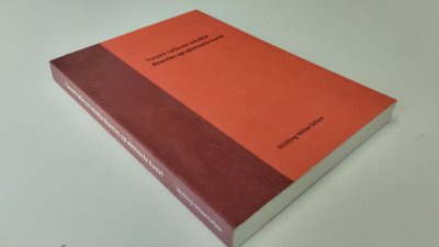 Boek met de titel: Tussen ratio en intuïtie