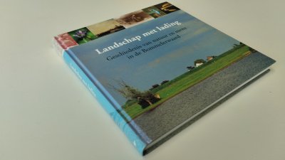 Boek met de titel: Landschap met lading