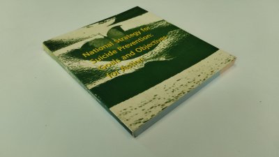 Boek met de titel: National strategy for suicide prevention: Goals and Objectives for Action