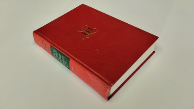 Boek met de titel: Vergeef de onstuimigen