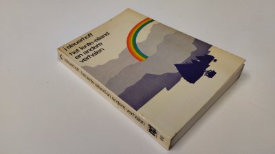 Boek met de titel: Het lente-eiland en andere verhalen