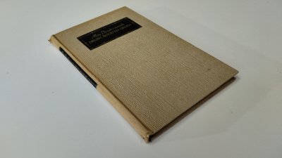 Boek met de titel: Bruin, Rood en groen