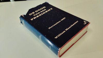 Boek met de titel: De dood van een president