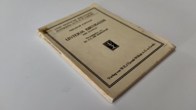 Boek met de titel: Unterm Birnbaum