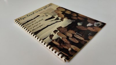 Boek met de titel: Mijn land is een gedicht – Schoonheid van de mijnstreek in poëzie en kleurenfoto’s