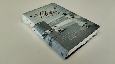 Boek met de titel: Vloed