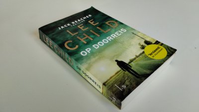 Boek met de titel: Op doorreis