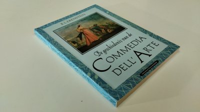 Boek met de titel: De geschiedenis van de commedia dell'arte