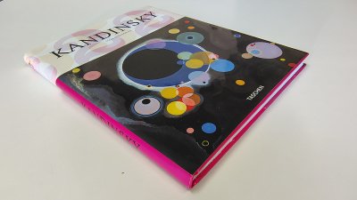 Boek met de titel: Wassily Kandinsky, 1866-1944 De weg naar abstractie