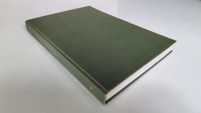 Boek met de titel: Bloeiende Heesters en Bomen voor tuinen en plantsoenen