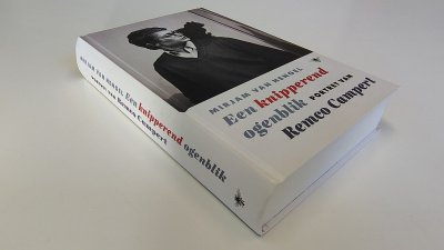 Boek met de titel: Een knipperend ogenblik