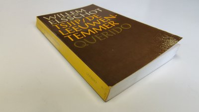 Boek met de titel: Tsjip & de Leeuwentemmer