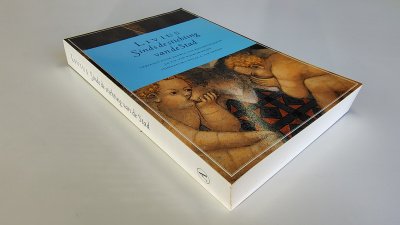Boek met de titel: Sinds de stichting van de Stad