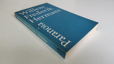 Boek met de titel: Paranoia