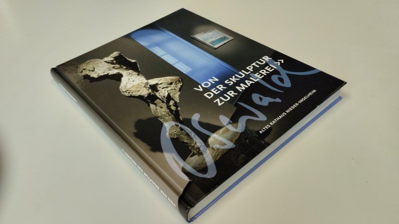 Tweedehands boek: Karlheinz Oswald van auteur Karlheinz Oswald - In zeer goede staat. Duits/ Engelstalige hardcover. Minimale gebruikssporen aan de kaft. Pagina's zo goed als nieuw