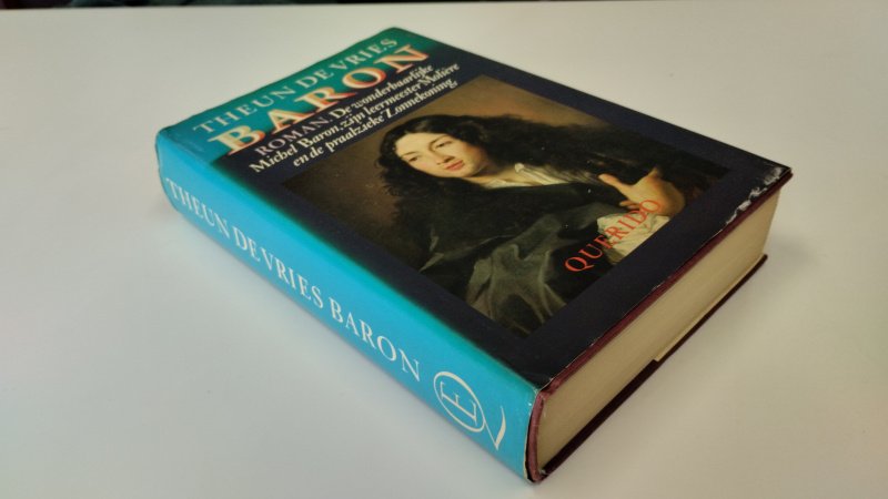 Tweedehands boek: Baron van auteur Theun de Vries - In redelijke tot goede staat. Mederlandstalige hardcover met stofomslag. Gebruikssporen en verkleuring aan de stofomslag. Pagina's licht verkleurd, maar onbeschreven en netjes