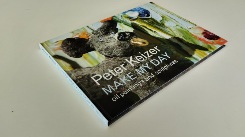 Tweedehands boek: Make My Day – Oil Paintings and Sculptures van auteur Peter Keizer - Zo goed als nieuw. Nederlands/ Engelstalige hardcover. Art Gally sticker voorin. Prachtboek