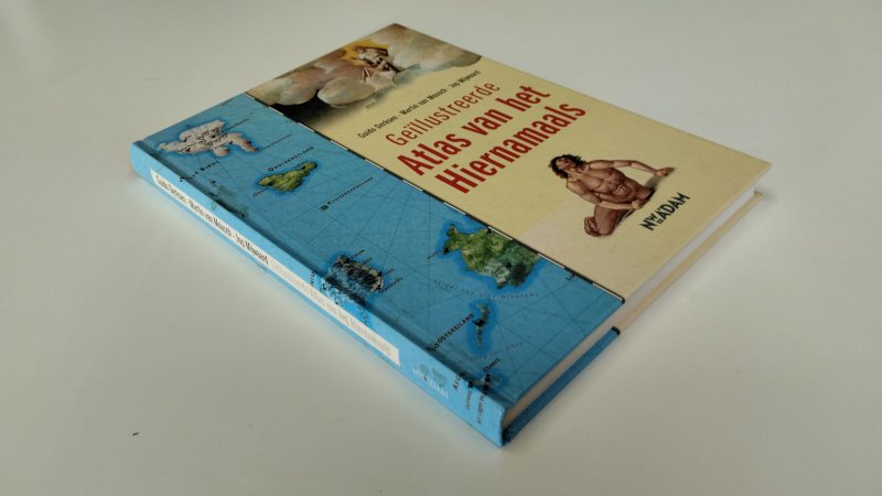 Tweedehands boek: Geïllustreerde atlas van het hiernamaals van auteur Guido Derksen - Zo goed als nieuw. Nederlandstalige hardcover. Prachtboek